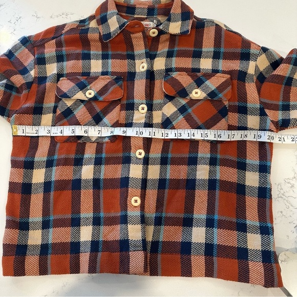 Faherty Surf Flannel Cropped Plaid Button-Up Shirt - Picture 11 of 11